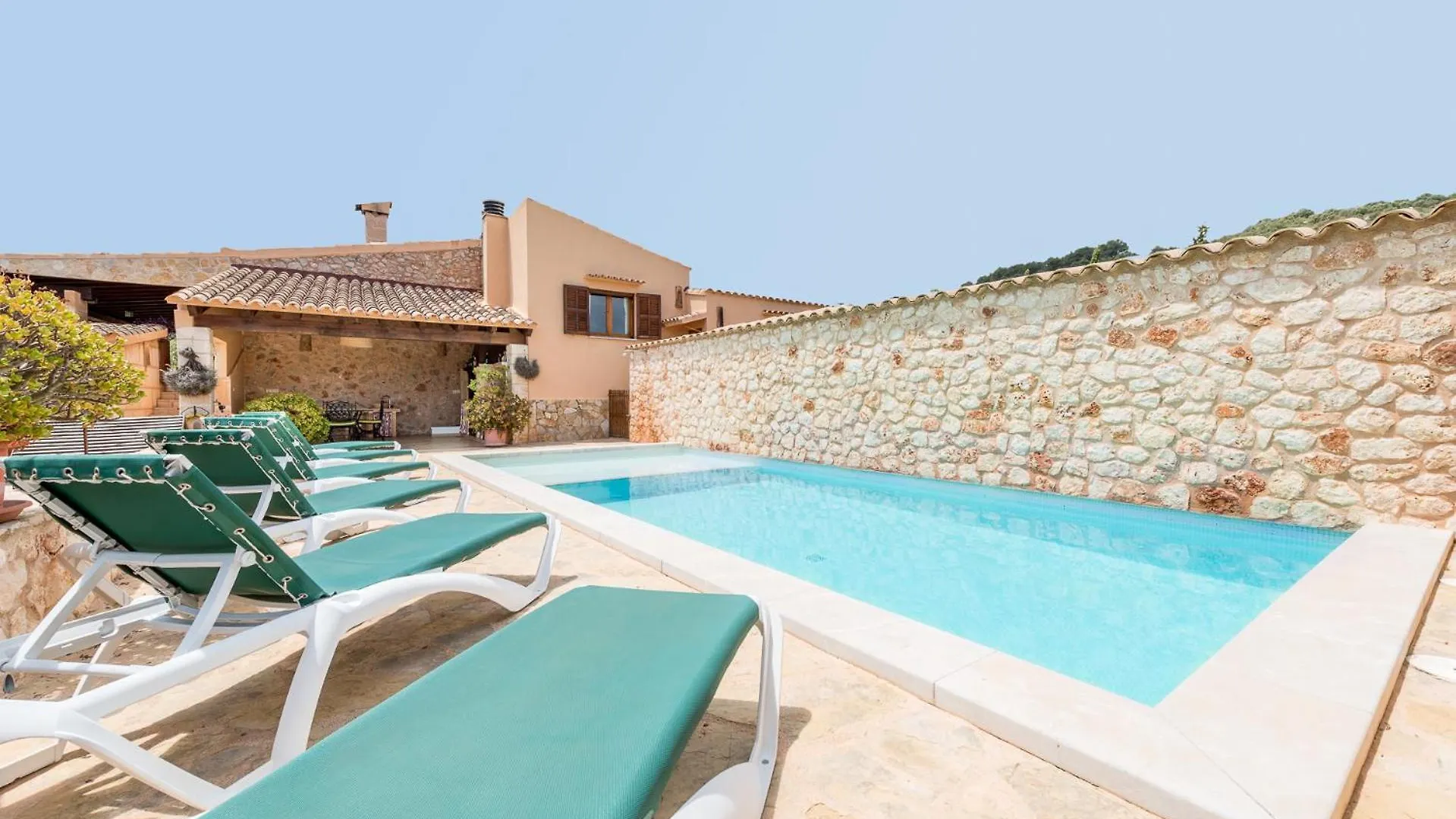 Finca Ses Oliveres By Mallorca House Rent Son Carrio